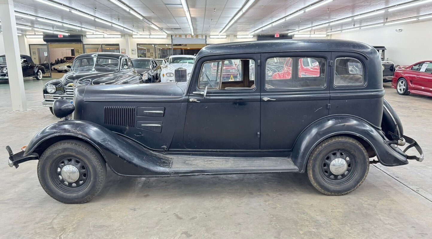 Plymouth-PE-Deluxe-1934-Black-Tan-1052112-1