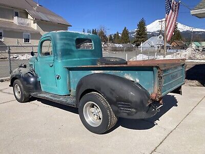 Plymouth-Pickup-1937-Green-160934-2