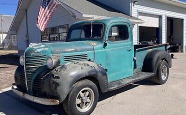 Plymouth-Pickup-1937-Green-160934