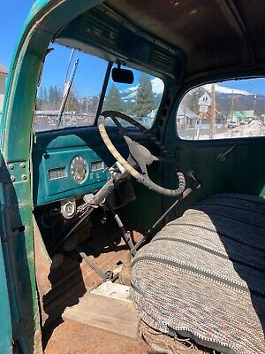 Plymouth-Pickup-1937-Green-160934-7