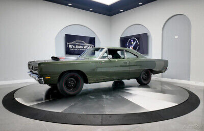 Plymouth-Road-Runner-1969-Green-Green-28315-1