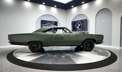 Plymouth-Road-Runner-1969-Green-Green-28315-4