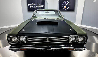 Plymouth-Road-Runner-1969-Green-Green-28315-9