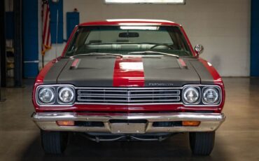 Plymouth-Road-Runner-1969-Red-75810-12