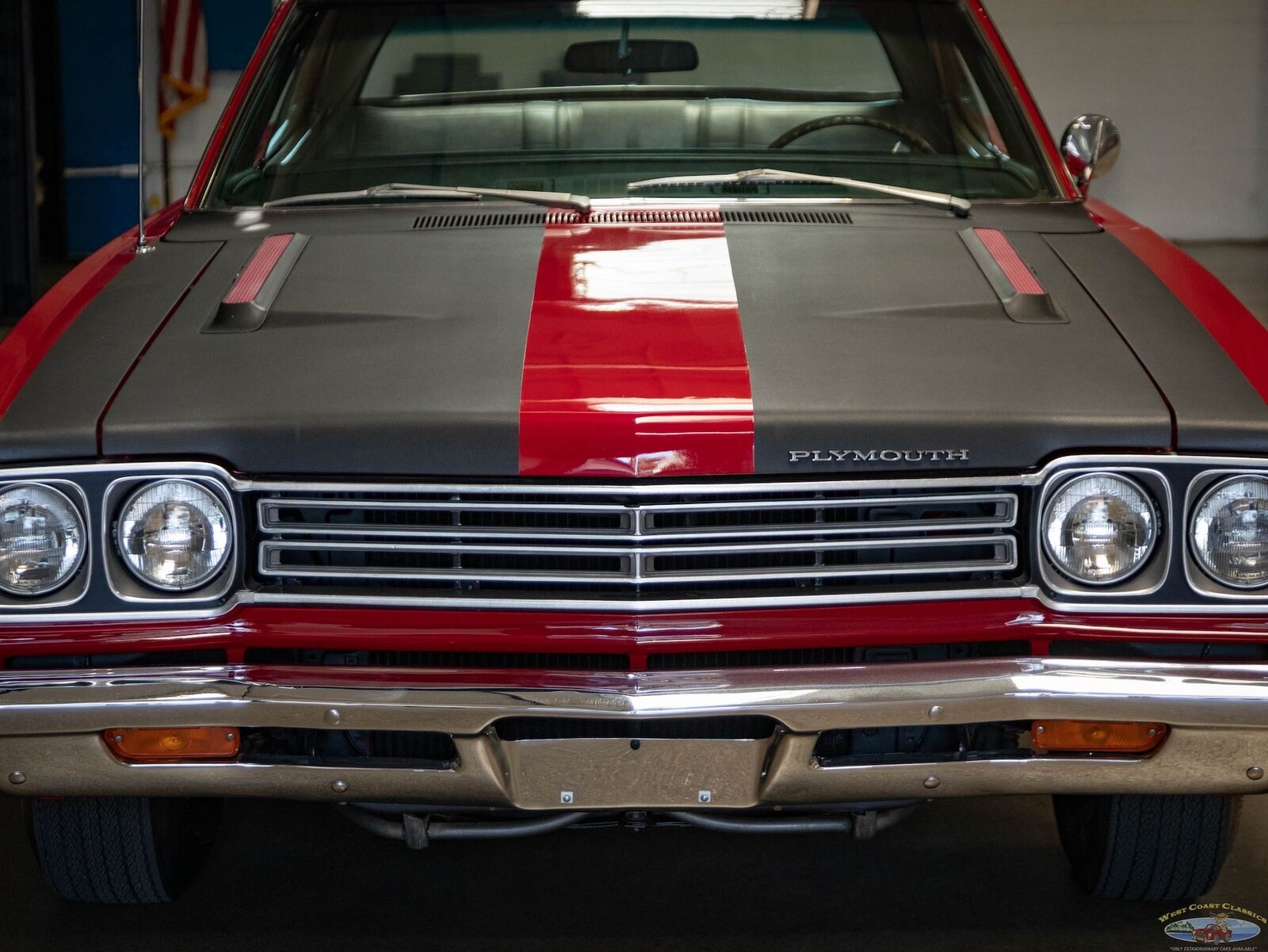 Plymouth-Road-Runner-1969-Red-75810-14