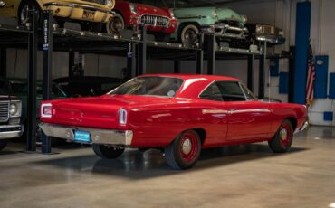 Plymouth-Road-Runner-1969-Red-75810-23