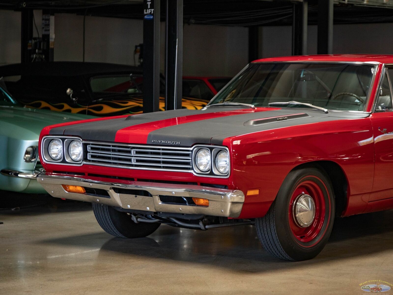 Plymouth-Road-Runner-1969-Red-75810-7