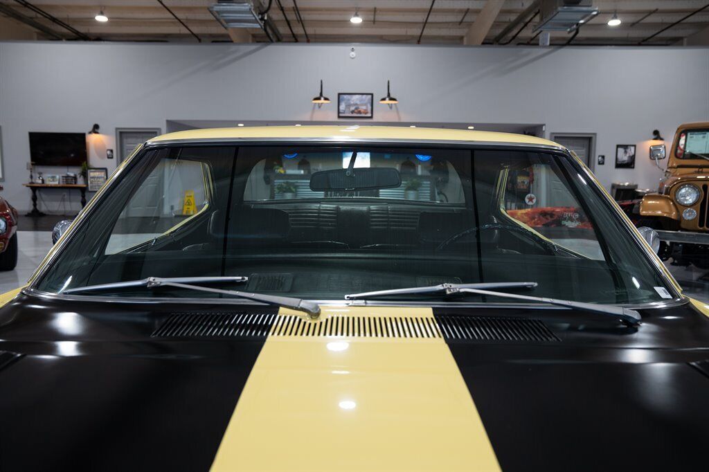 Plymouth-Road-Runner-1969-Yellow-Black-77549-15