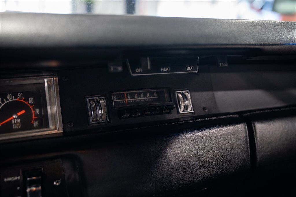 Plymouth-Road-Runner-1969-Yellow-Black-77549-38