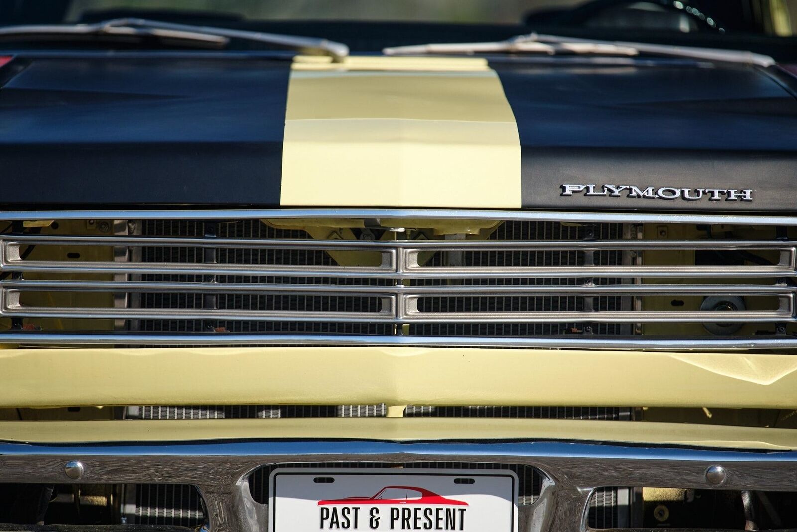 Plymouth-Road-Runner-1969-Yellow-Black-84066-31