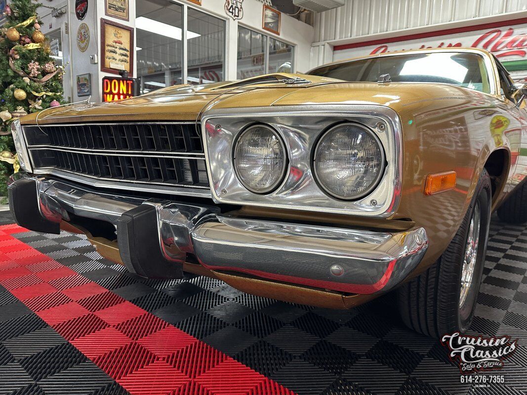 Plymouth-Road-Runner-1973-Gold-Tan-19232-9