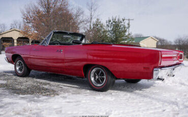 Plymouth-Road-Runner-Cabriolet-1969-Red-Black-121829-5