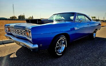 Plymouth-Road-Runner-Coupe-1968-Blue-Black-37358-2