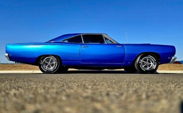 Plymouth-Road-Runner-Coupe-1968-Blue-Black-37358-8