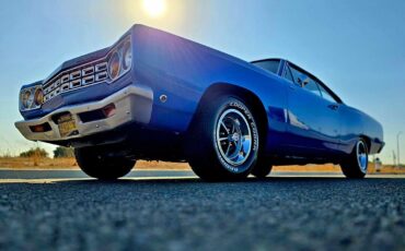 Plymouth-Road-Runner-Coupe-1968-Blue-Black-37358-9