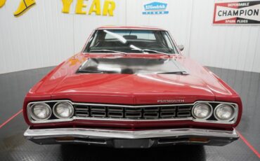 Plymouth-Road-Runner-Coupe-1968-Red-Black-0-26