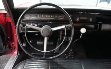 Plymouth-Road-Runner-Coupe-1968-Red-Black-0-39