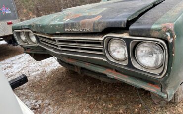 Plymouth-Road-Runner-Coupe-1969-Green-Black-125170-4