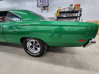 Plymouth-Road-Runner-Coupe-1969-Green-Black-16-2