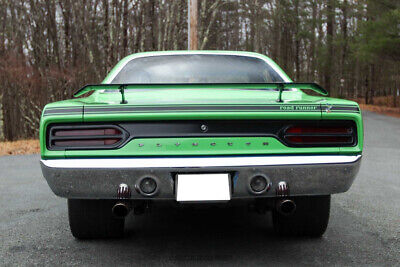 Plymouth-Road-Runner-Coupe-1970-Green-Black-2-6