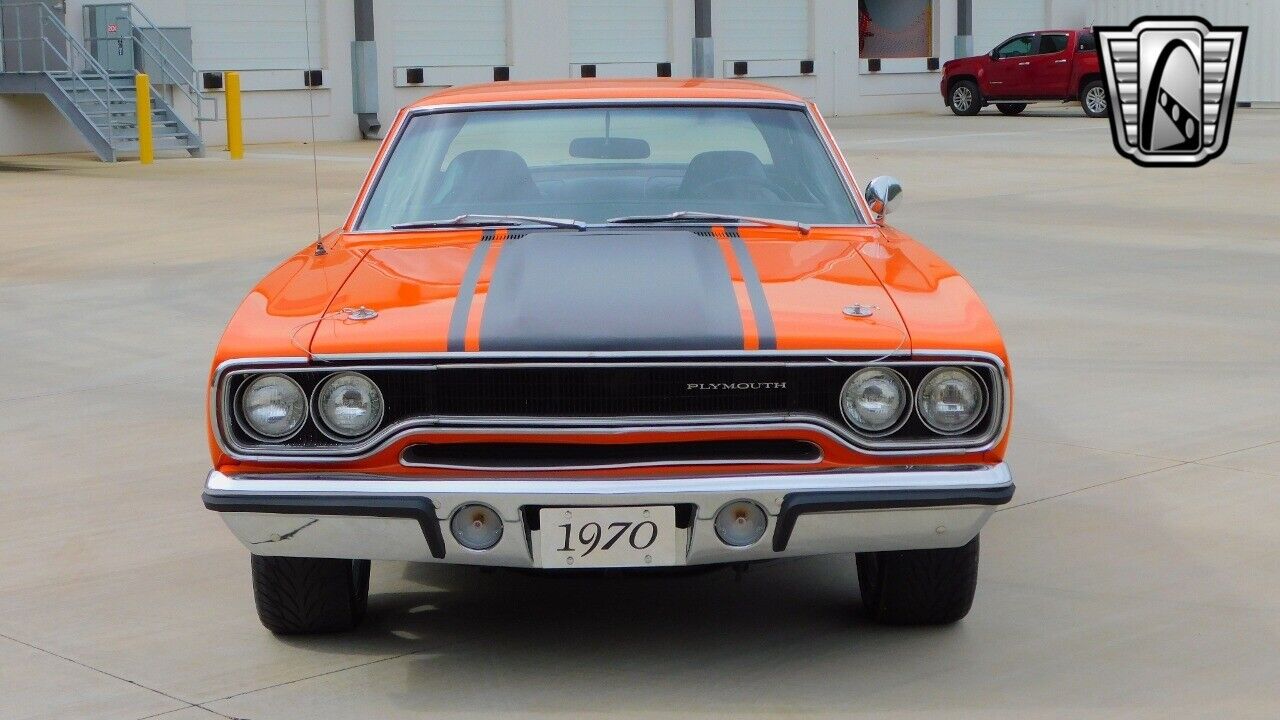 Plymouth-Road-Runner-Coupe-1970-Orange-Black-157056-2