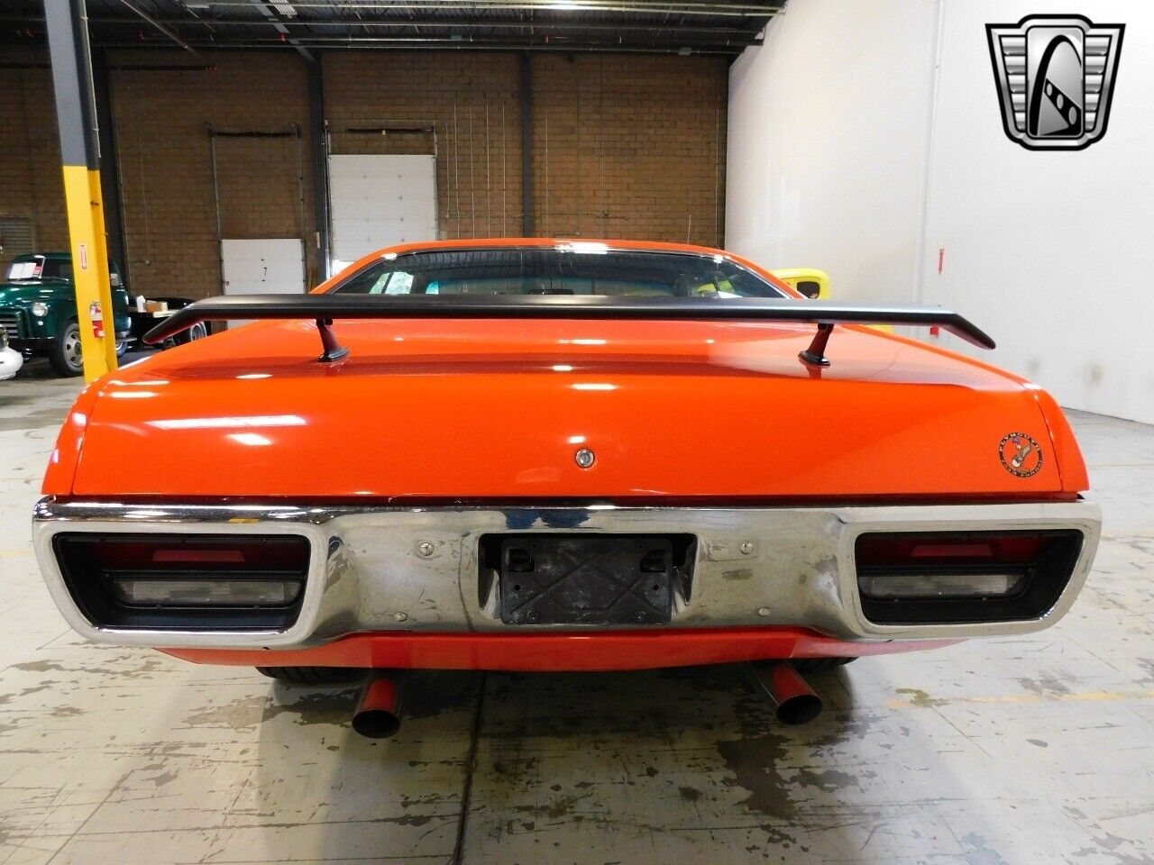 Plymouth-Road-Runner-Coupe-1972-Orange-Black-101451-3