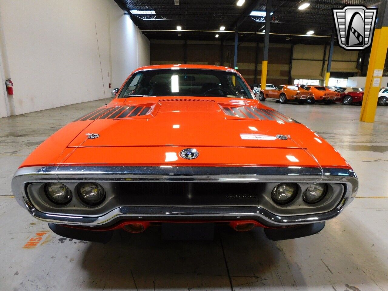 Plymouth-Road-Runner-Coupe-1972-Orange-Black-101451-6