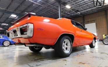 Plymouth-Road-Runner-Coupe-1972-Orange-Black-101451-8