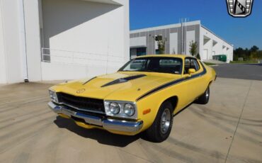 Plymouth-Road-Runner-Coupe-1973-Yellow-Black-92656-4