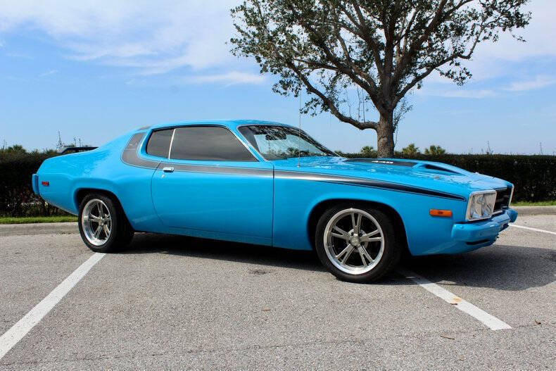 Plymouth-Road-Runner-Coupe-1974-Blue-Black-64795-3