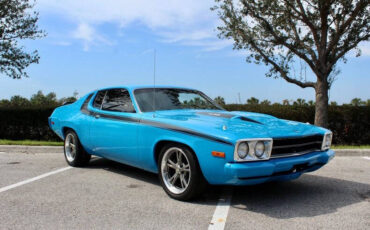 Plymouth-Road-Runner-Coupe-1974-Blue-Black-64795-4