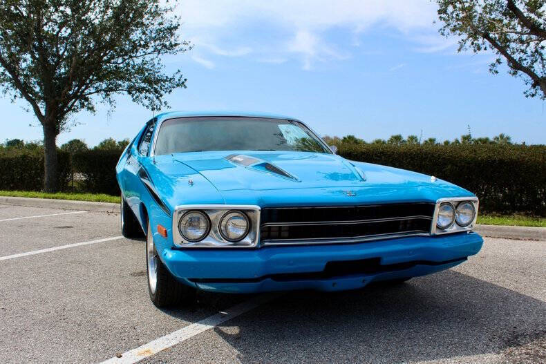 Plymouth-Road-Runner-Coupe-1974-Blue-Black-64795-5