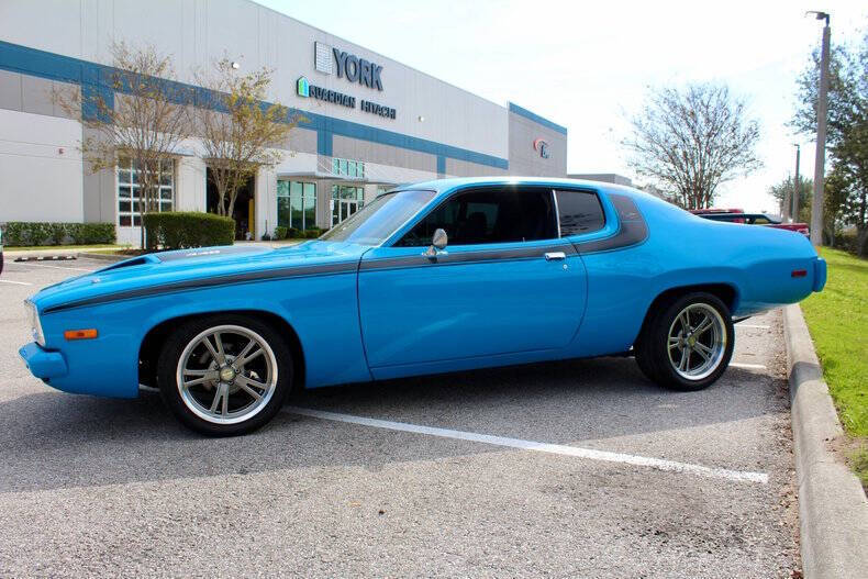 Plymouth-Road-Runner-Coupe-1974-Blue-Black-64795-8