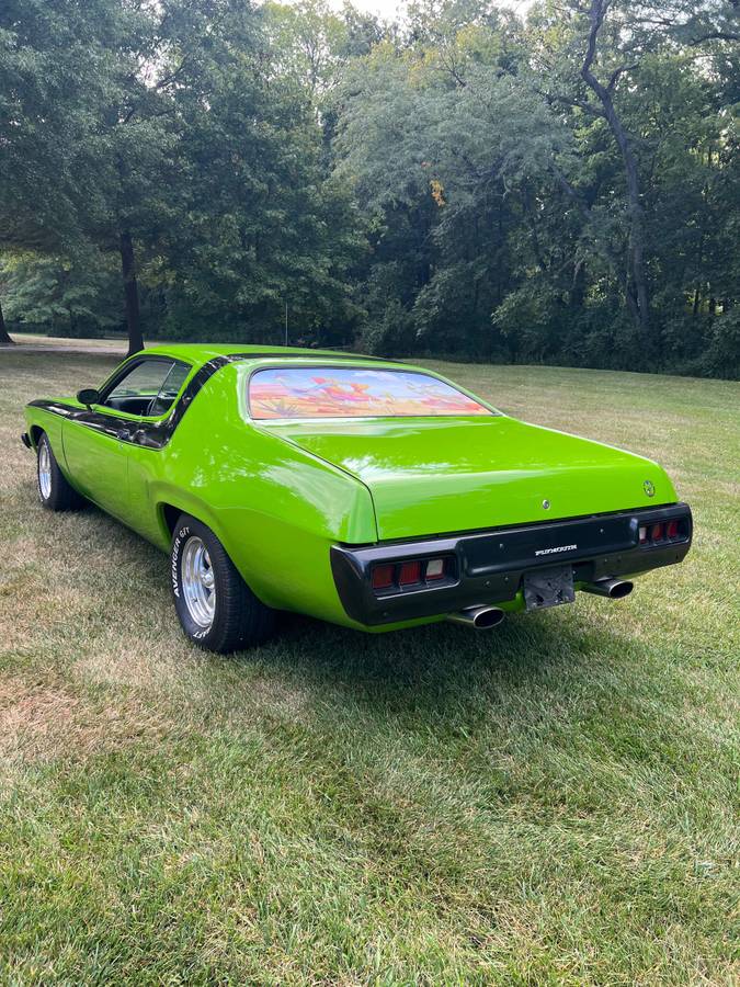 Plymouth-Roadrunner-1974-green-160932-4