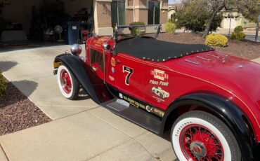 Plymouth-Roadster-1932-red-88514-5