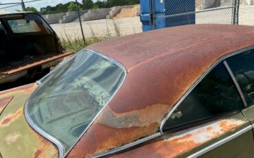 Plymouth-Satellite-1970-Green-Green-0-39