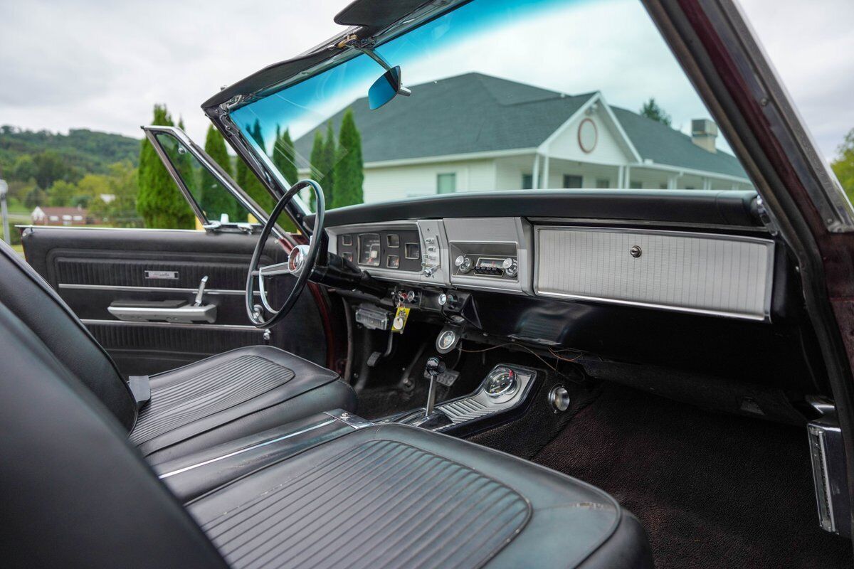 Plymouth-Satellite-Cabriolet-1965-Burgundy-Black-80588-14