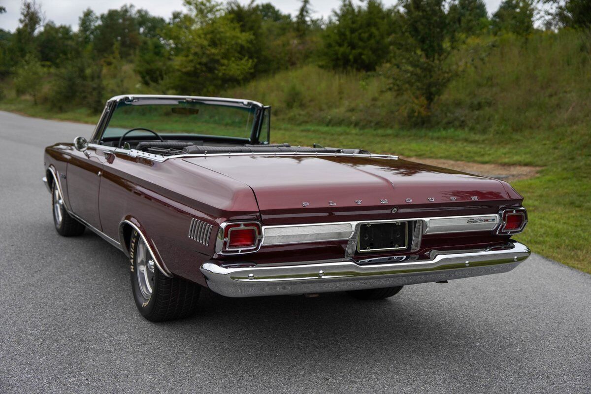 Plymouth-Satellite-Cabriolet-1965-Burgundy-Black-80588-19