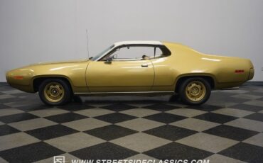 Plymouth-Satellite-Coupe-1971-Gold-White-50364-2