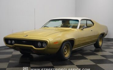 Plymouth-Satellite-Coupe-1971-Gold-White-50364-5