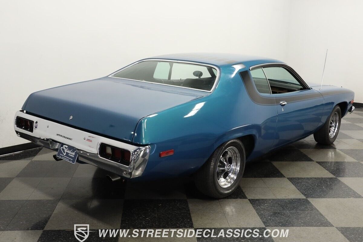 Plymouth-Satellite-Coupe-1973-Blue-Black-102269-10