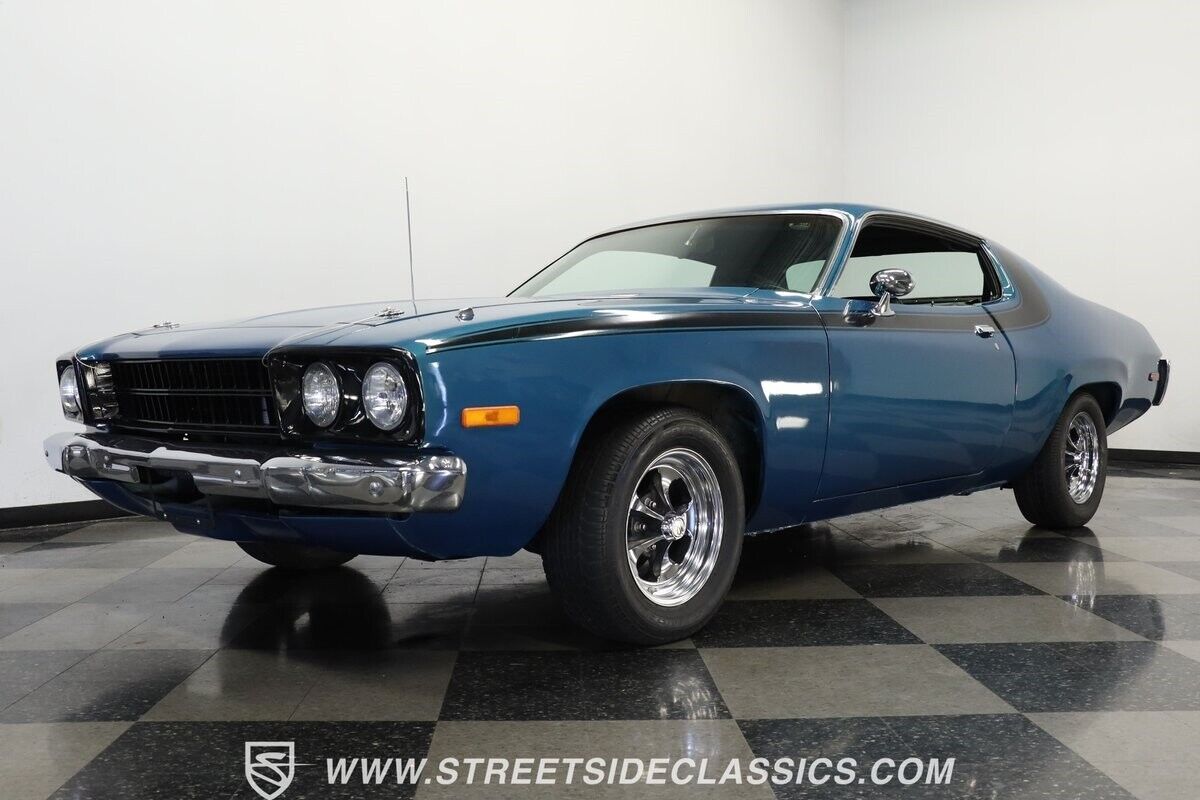 Plymouth-Satellite-Coupe-1973-Blue-Black-102269-20