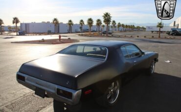 Plymouth-Satellite-Coupe-1974-Black-Black-27385-5