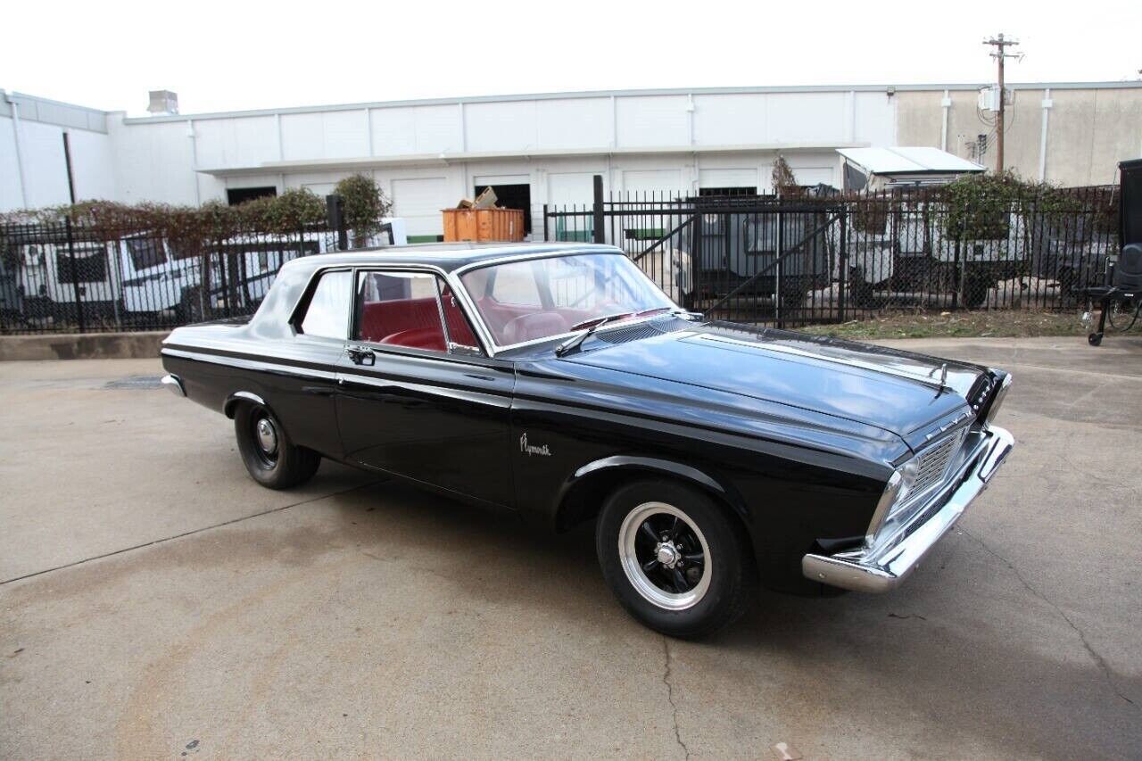 Plymouth-Savoy-Coupe-1963-Black-Red-64374-4