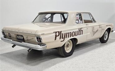 Plymouth-Savoy-Coupe-1963-Light-Beige-Beige-cloth-686-4