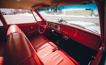 Plymouth-Savoy-Coupe-1964-White-Red-1646-11