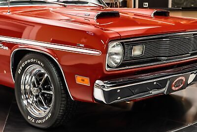 Plymouth-Scamp-Coupe-1971-Red-White-9980-20