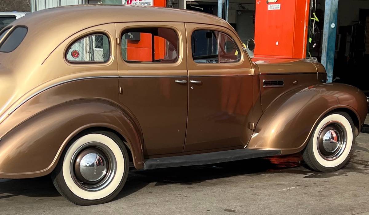 Plymouth-Sedan-1939-custom-28163-5