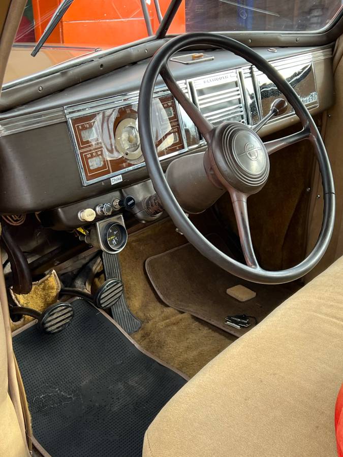 Plymouth-Sedan-1939-custom-28163-7