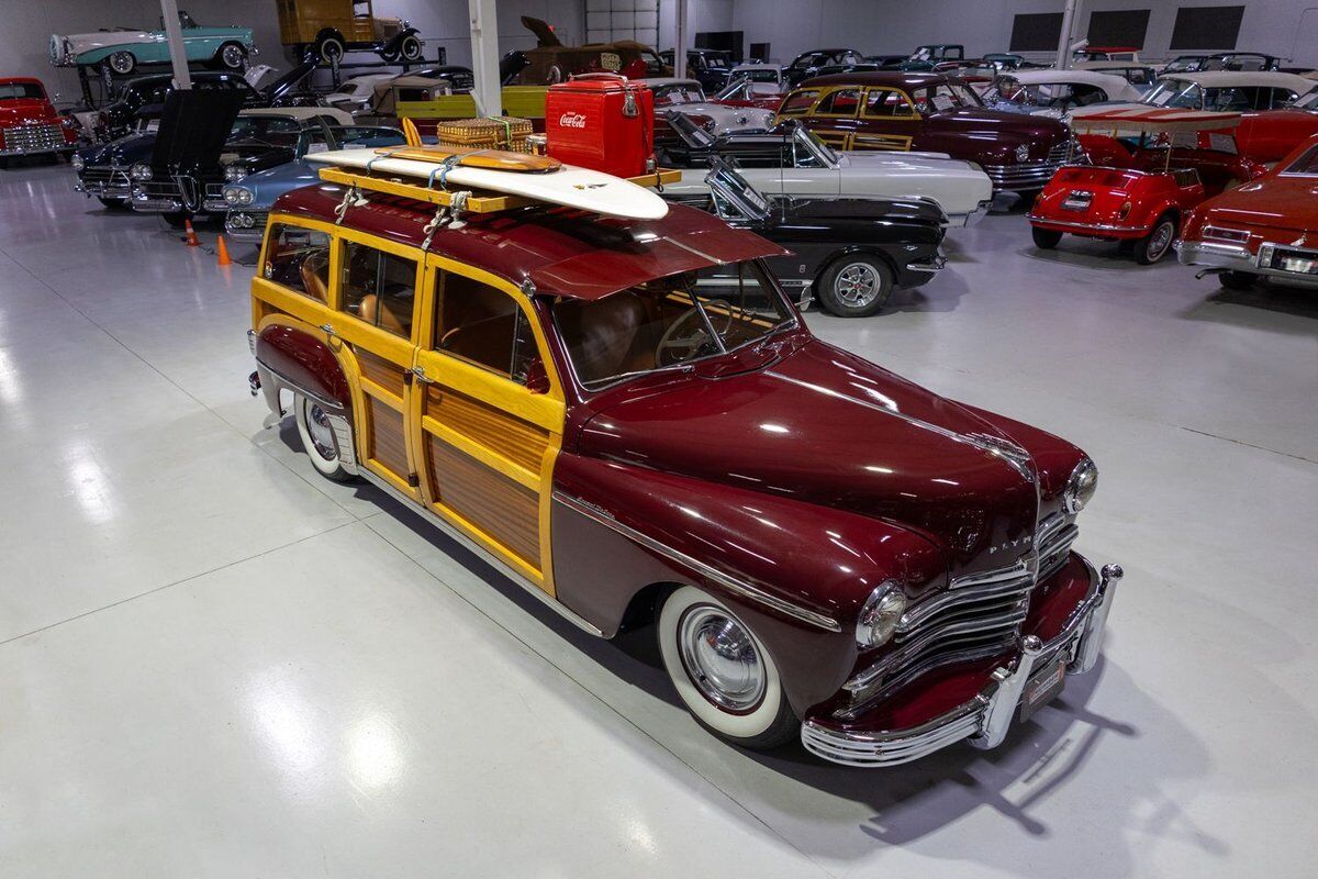 Plymouth-Special-Deluxe-Station-Wagon-Woody-Break-1949-Burgundy-Caramel-28093-7